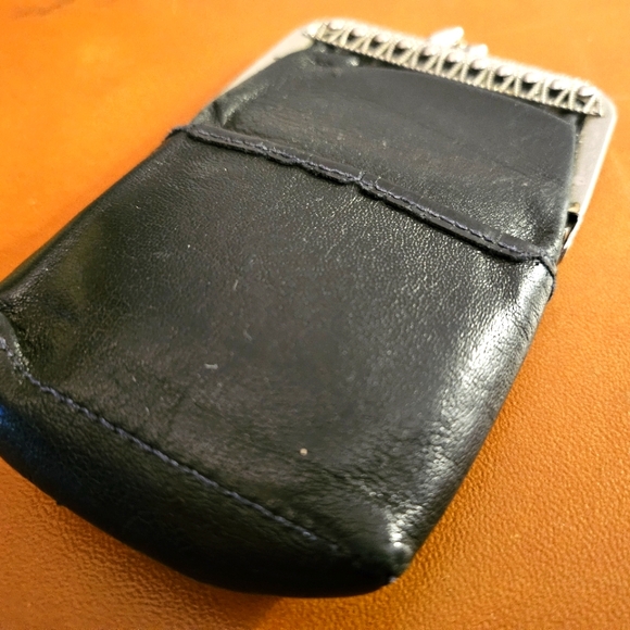 Vintage Black & Silver Miniture Leather Coin Purse | Size Mini - Picture 3 of 5